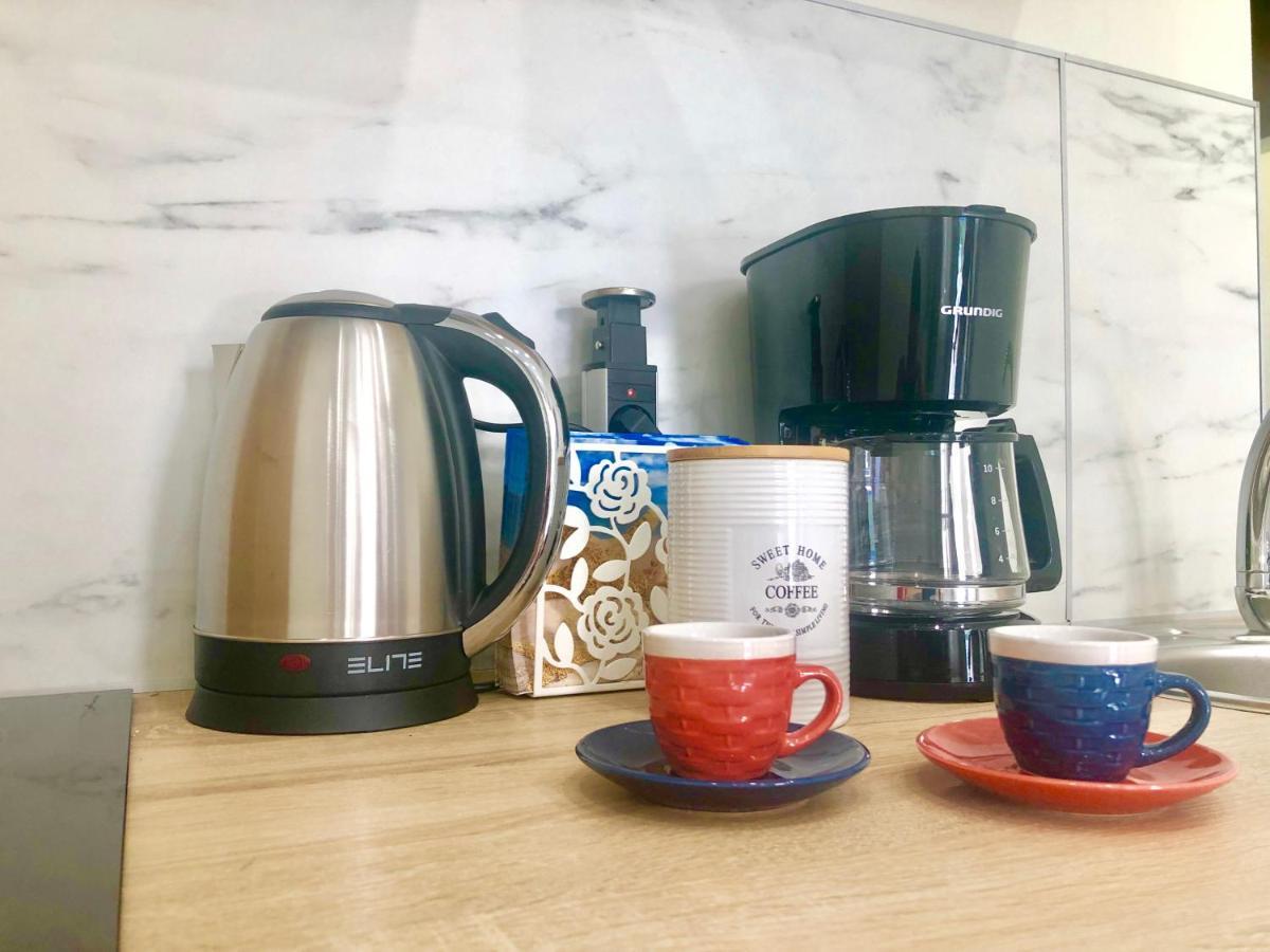 Sun Rise Apartment Peraía エクステリア 写真